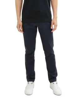 Pantalon en coton marine avec une ceinture à la taille et une coupe slim