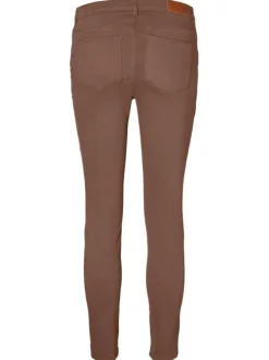Pantalon en coton mélangé chocolat uni avec une coupe slim