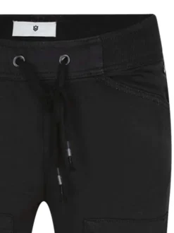 Pantalon jogging noir uni avec une coupe droite et comportant plusieurs poches