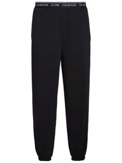 Pantalon Jogging noir uni avec une coupe slim et des poches latérales