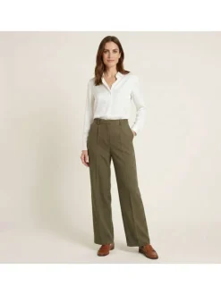Pantalon kaki uni avec une coupe droite et une taille mi-haute