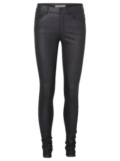Pantalon noir satiné avec une coupe skinny à fermeture zippée boutonnée