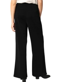 Pantalon noir uni avec deux poches plaquées et une coupe évasée