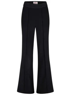 Pantalon noir uni avec une coupe bootcut et une taille intermédiaire