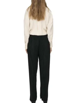 Pantalon noir uni avec une coupe droite et une taille élastiquée