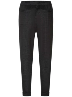 Pantalon noir uni avec une coupe slim et une taille élastiquée
