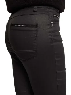 Pantalon noir uni à coupe slim pourvu de passants pour la ceinture