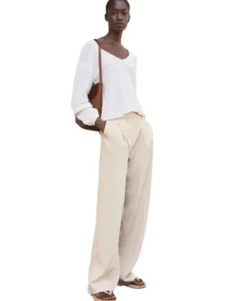 Pantalon à pince écru pourvu d'une coupe coupe ample et fluide