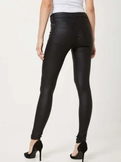 Pantalon skinny noir en simili cuir avec passants pour ceinture
