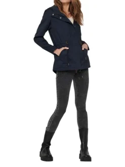 Parka marine unie coupe droite avec un col à capuche et poches latérales