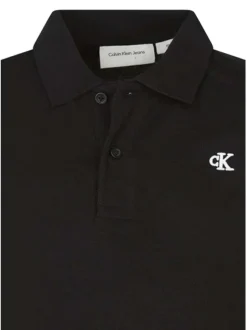 Polo noir uni en coton mélangé avec une coupe droite et un col à revers