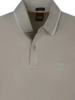 Polo en coton beige uni à coupe droite avec logo de la marque brodé