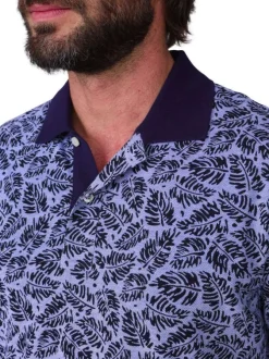 Polo en coton biologique bleu à coupe droite pourvu d'un col boutonné