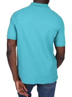 Polo en coton biologique bleu uni avec une coupe droite et un col à revers