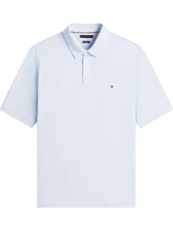 Polo en coton biologique ciel uni avec une coupe droite et un col boutonné