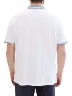 Polo en coton blanc uni coupe droite avec un col français et nom de la marque