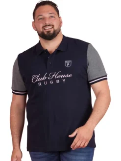 Polo en coton marine uni pourvu d'un col boutonné et d'une coupe droite