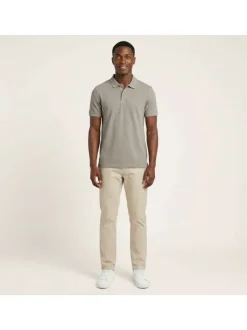 Polo en coton taupe uni avec une coupe droite et un col boutonné