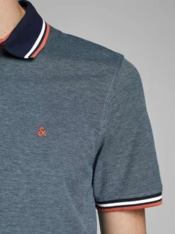 Polo pour homme bleu uni en coton avec une coupe droite et un col boutonné