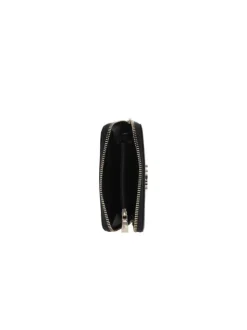 Portefeuille noir uni avec un logo métallique doré et une fermeture zippée
