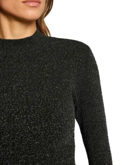 Pull argent uni coupe près du corps col montant et des manches longues