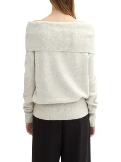 Pull beige chiné droit à large col bénitier et à manches longues