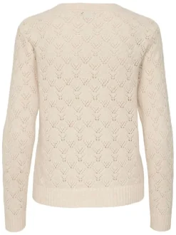 Pull beige en maille ajourée pourvu d'un col rond et de manches longues