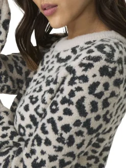Pull beige à motif léopard pourvu d'un col rond et de manches longues