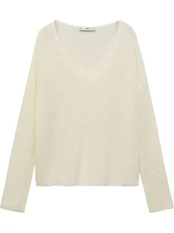 Pull beige uni avec une coupe droite à col v et des manches longues