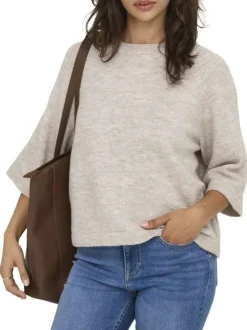 Pull beige uni à coupe droite avec un col rond et des manches 3/4