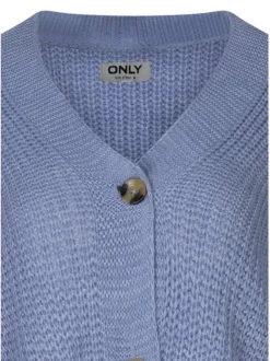 Pull beige uni pourvu de manches longues et d'une coupe droite
