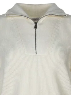 Pull blanc uni à coupe droite avec un col camionneur et des manches longues