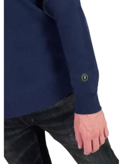 Pull bleu marine en maille uni avec une coupe près du corps et un col rond