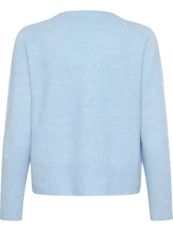 Pull bleu uni pourvu d'une coupe ajustée et de manches longues