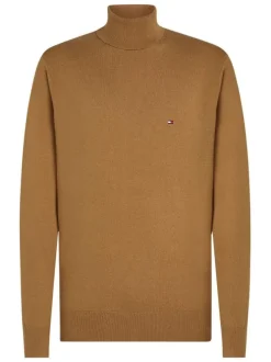Pull col roulé en coton camel uni avec une coupe droite et un logo brodé