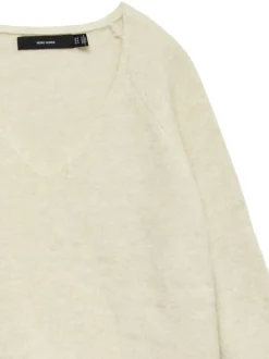 Pull écru uni avec col v et liserés contrastés aux extrémités
