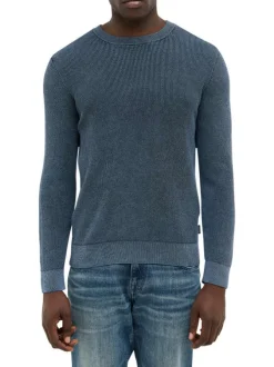 Pull en coton bleu argenté avec un col rond et des manches longues