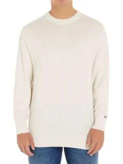 Pull en coton écru uni avec une coupe droite et un col rond en bord côte