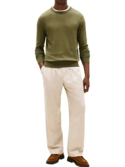 Pull en coton kaki uni avec un col rond et des manches longues