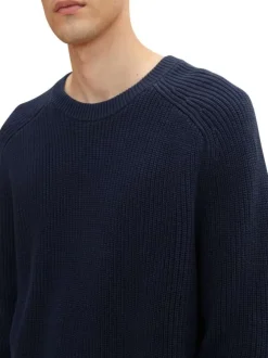 Pull en coton maille jersey marine avec une coupe droite et col rond