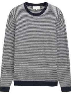 Pull en coton marine à rayures avec une coupe droite et un col rond