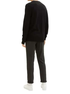 Pull en coton noir uni coupe droite avec un col rond et logo bordé poitrine