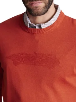 Pull en coton rouge brique uni à coupe ajustée avec le logo ton sur ton