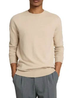 Pull fin en coton beige chiné avec une coupe droite et un col rond