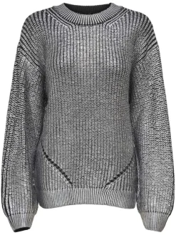 Pull gris effet enduit pourvu d'un col rond et de manches longues