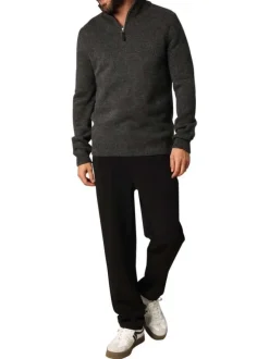 Pull gris uni avec un col camionneur zippé et des manches longues