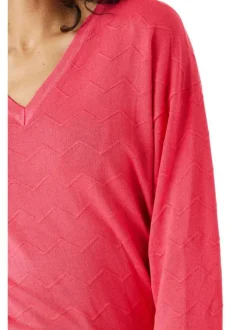 Pull à manches longues fushia uni avec une coupe droite et un col V