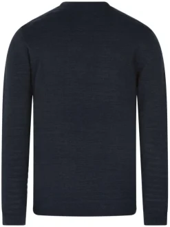 Pull marine chiné avec une coupe droite un col rond et des manches longues