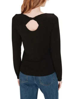 Pull noir brillant avec un col bateau et des manches longues
