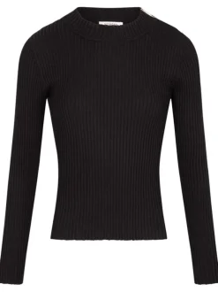 Pull noir uni ajusté en côtes plates, à col rond et à manches longues